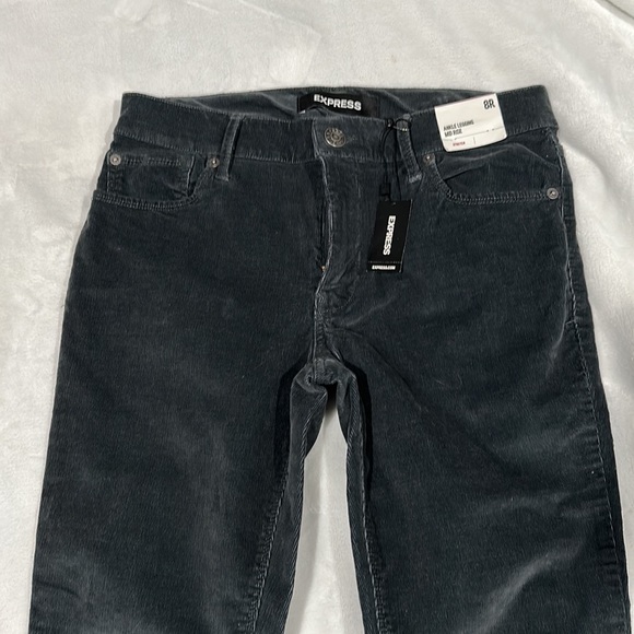 Express jeans NWT size 8 Regular length - Picture 2 of 5